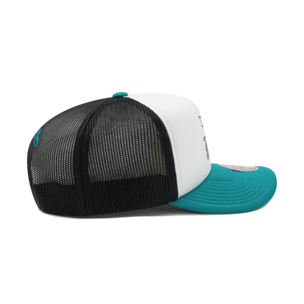 San Jose Sharks White Mitchell & Ness Trucker Snapback Hat
