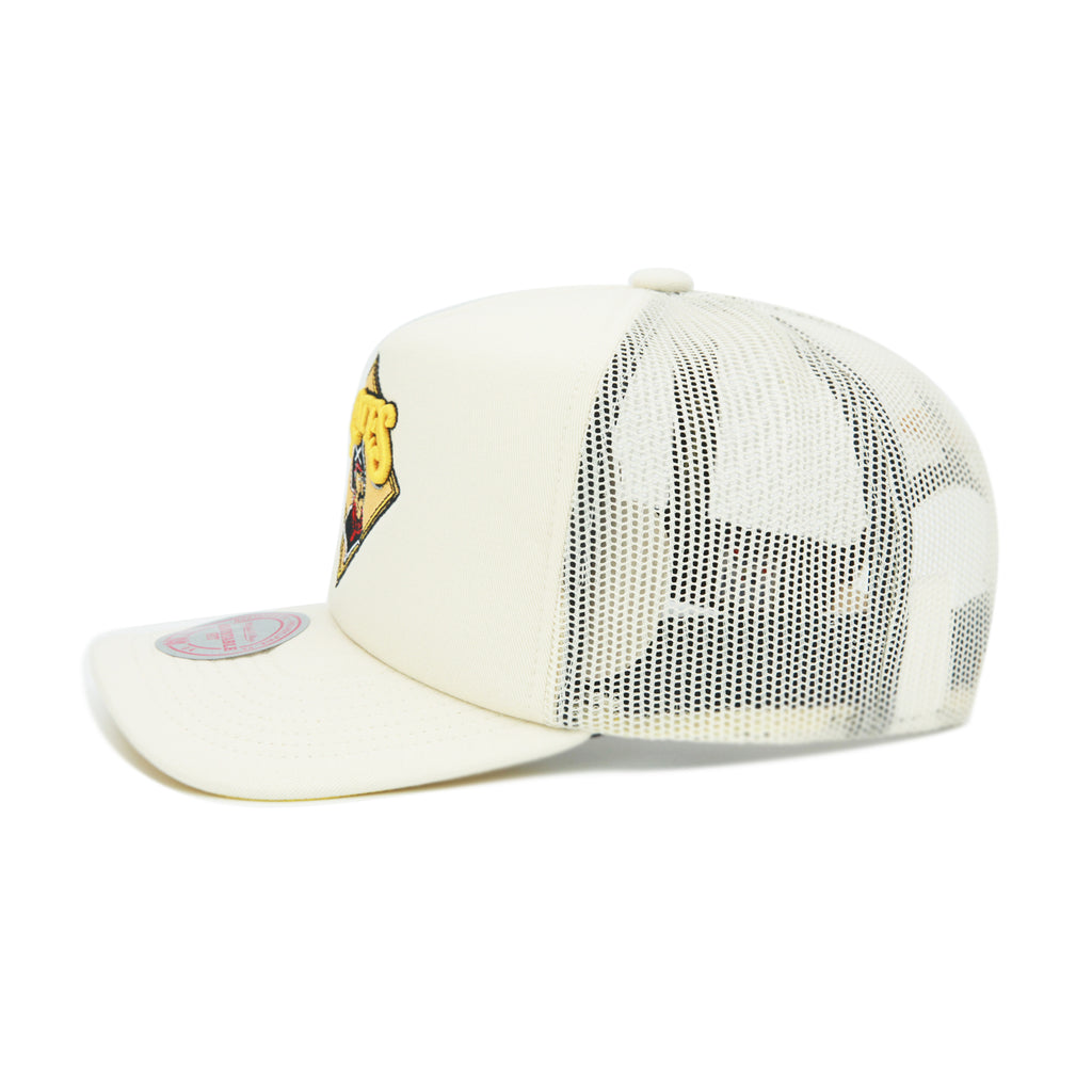 Pittsburgh Pirates Cooperstown Off White Mitchell & Ness Evergreen Trucker Snapback