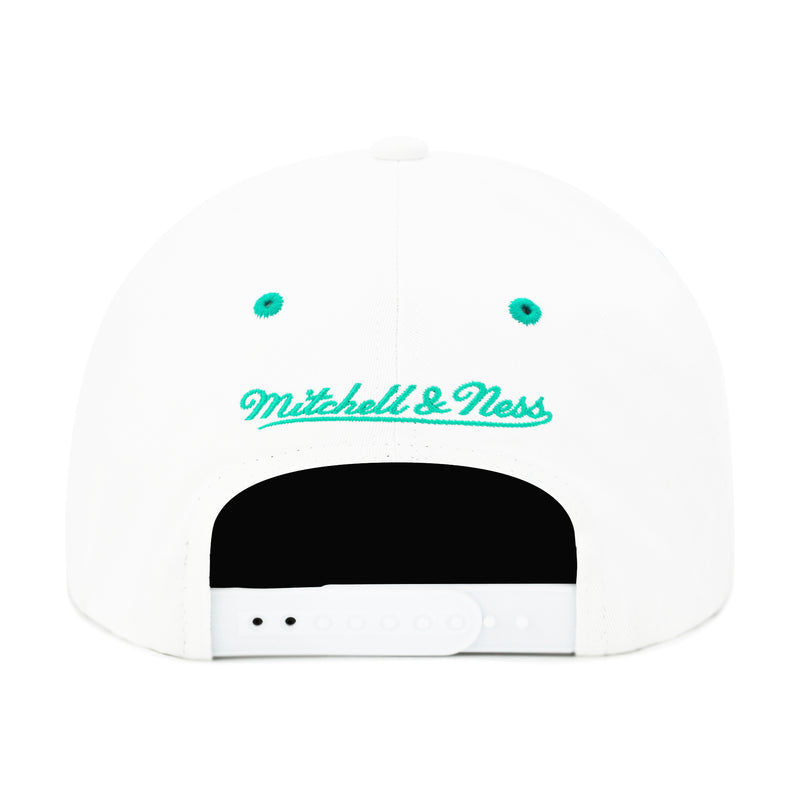 Vancouver Grizzlies White Mitchell & Ness Oh Word Pro Snapback Hat