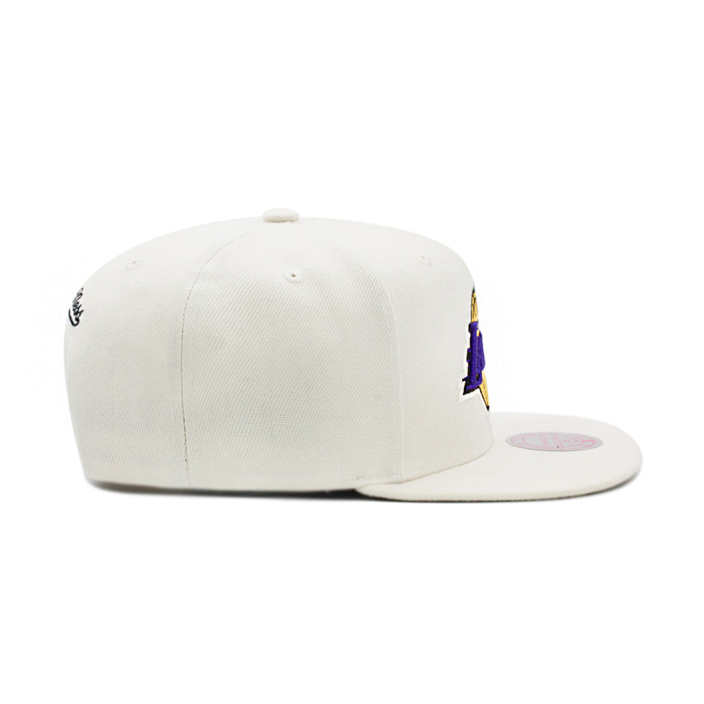 Los Angeles Lakers Cream Mitchell & Ness Off White Snapback Hat