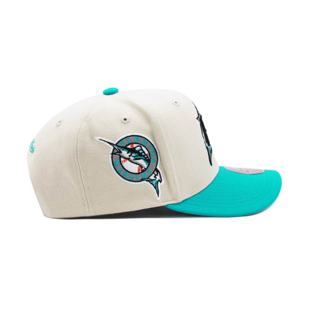 Florida Marlins Off White Cooperstown Mitchell & Ness Precurved Snapback Hat