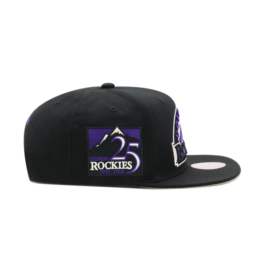 Colorado Rockies Black Mitchell & Ness Team Classic Snapback Hat