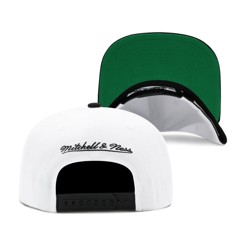 Boston Bruins White Mitchell & Ness All Starz Vintage Snapback Hat