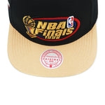 Chicago Bulls Black Gold Mitchell & Ness NBA 98 Finals Snapback Hat