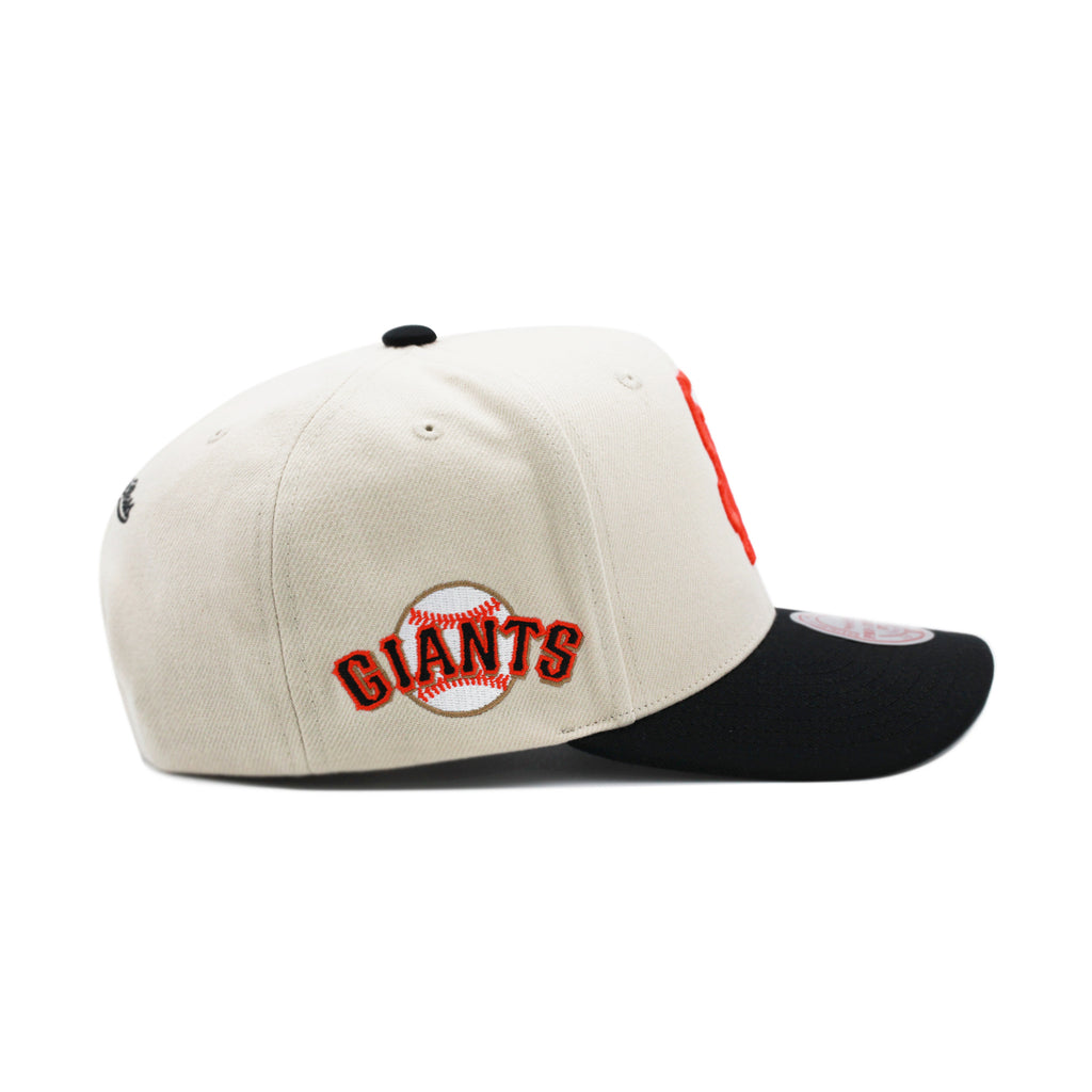 San Francisco Giants Off White Mitchell & Ness Precurved Snapback Hat