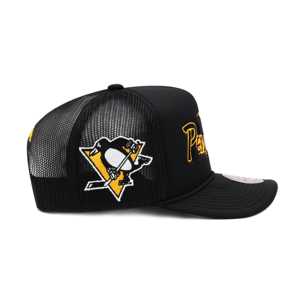 Pittsburgh Penguins Black Mitchell & Ness NHL Script Trucker Snapback