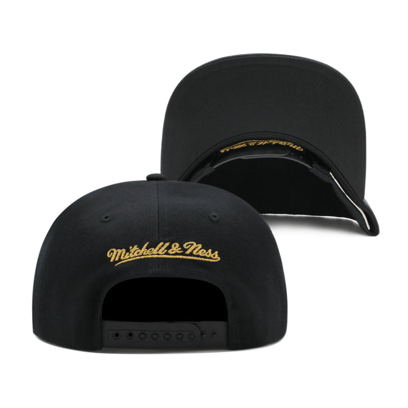 Chicago Bulls Black Mitchell & Ness Tri TPU Snapback Hat