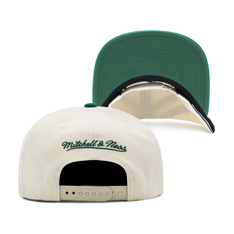 Milwaukee Bucks Mitchell & Ness NBA Core Basic Snapback Hat Natural/Green