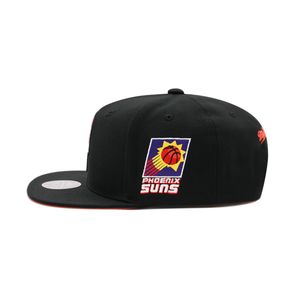 Phoenix Suns Black Mitchell & Ness Sugar Skull Snapback Hat