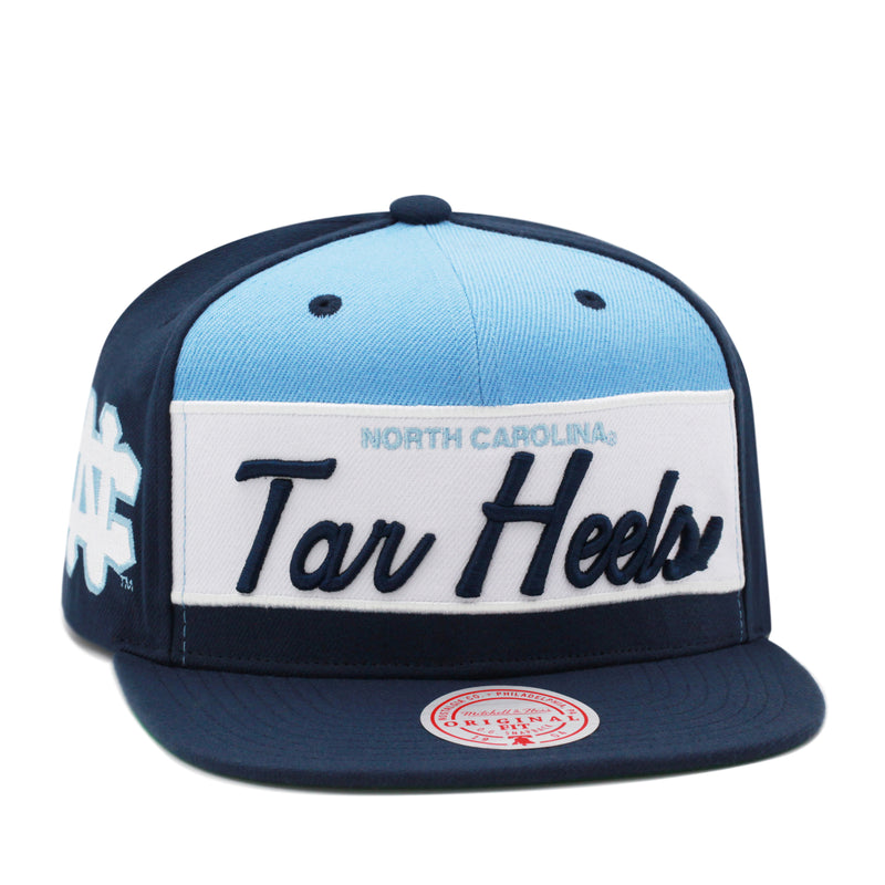 UNC Tar Heels NCAA Navy Mitchell & Ness Retro Sport Snapback Hat