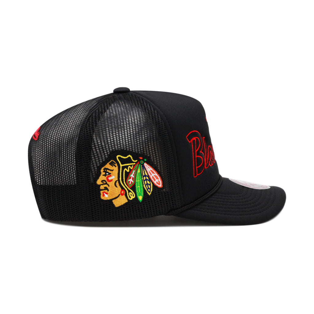 Chicago Blackhawks Black Mitchell & Ness NHL Script Trucker Snapback