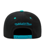 Charlotte Hornets Hardwood Classics Black Mitchell & Ness NBA Overbite Pro Snapback