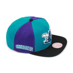 Charlotte Hornets Mitchell & Ness Hardwood Classics NBA On The Block Snapback Hat Teal/Black/Purple