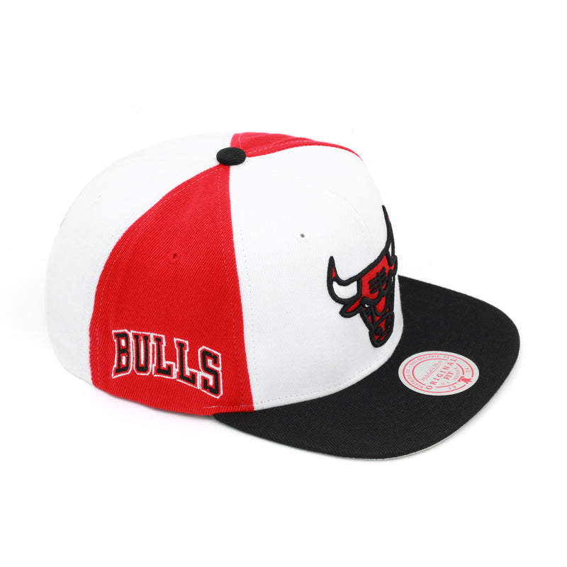 Chicago Bulls Mitchell & Ness NBA On The Block Snapback Hat White/Black/Red