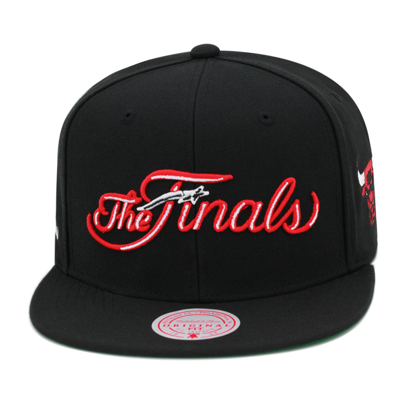 Chicago Bulls The Finals Mitchell & Ness Snapback Hat Black