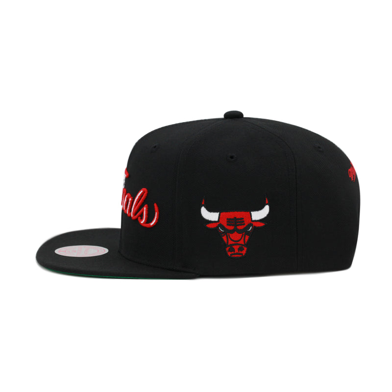 Chicago Bulls The Finals Mitchell & Ness Snapback Hat Black