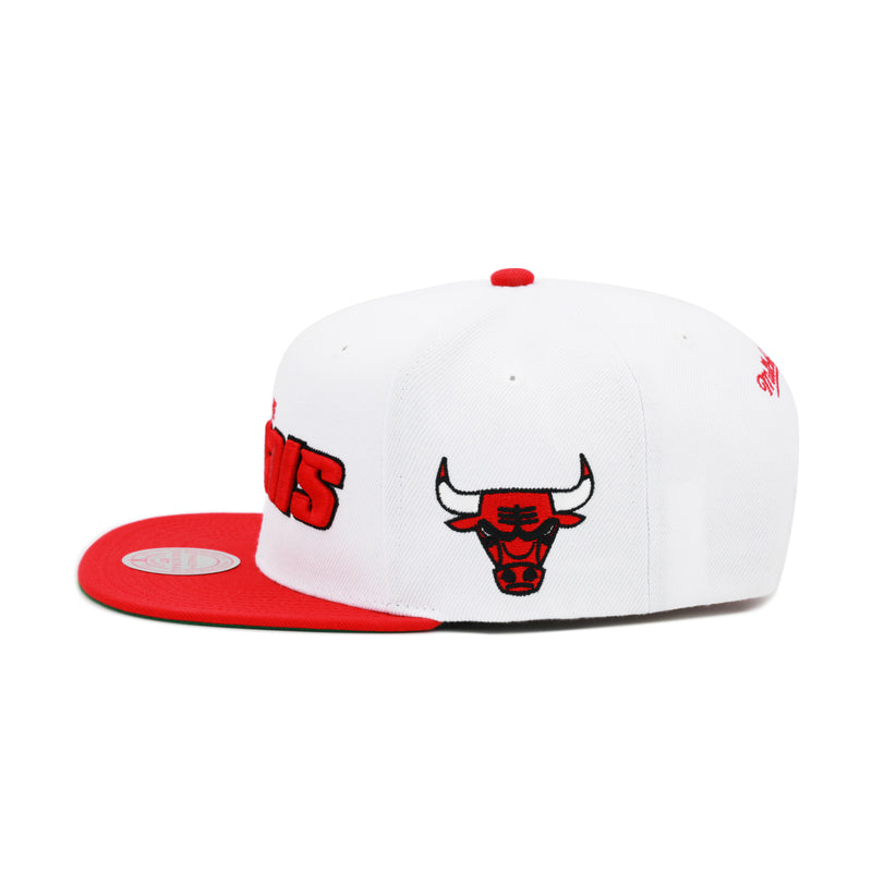 Chicago Bulls The Finals Mitchell & Ness Snapback Hat White/Red