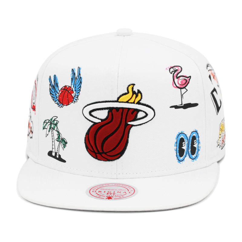 Miami Heat White Mitchell & Ness Hand Drawn Snapback Hat