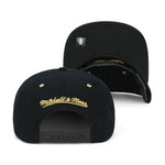 Los Angeles Lakers Mitchell & Ness Snapback Hat Black/Gold Metal Pin