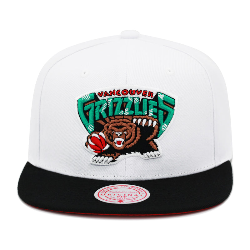 Vancouver Grizzlies Mitchell & Ness Core Basic Snapback Hat White/Black