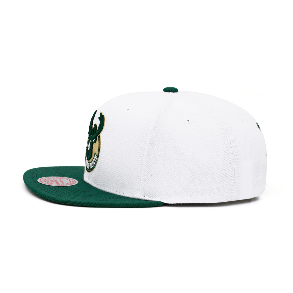 Milwaukee Bucks Mitchell & Ness Snapback Hat White/Green