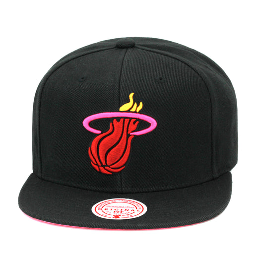 Miami Heat Mitchell & Ness Snapback Hat - Black/Hot Pink