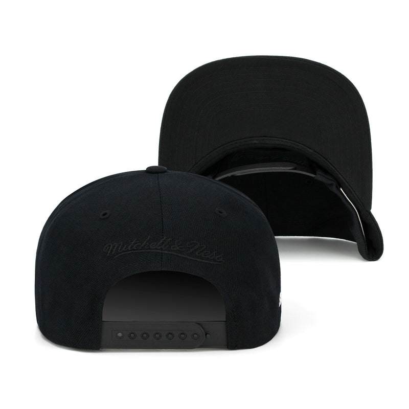 Mitchell & Ness X Space Jam 2 Snapback Hat - Black/Marvin the Martian