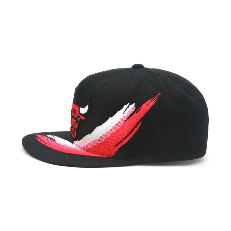 Chicago Bulls Mitchell & Ness Snapback Hat "Paintstroke" Black/Red/White