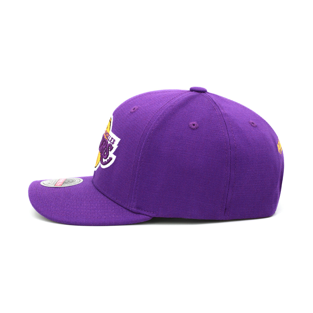 Los Angeles Lakers Mitchell & Ness Flexfit Curved Brim Snapback Hat Purple