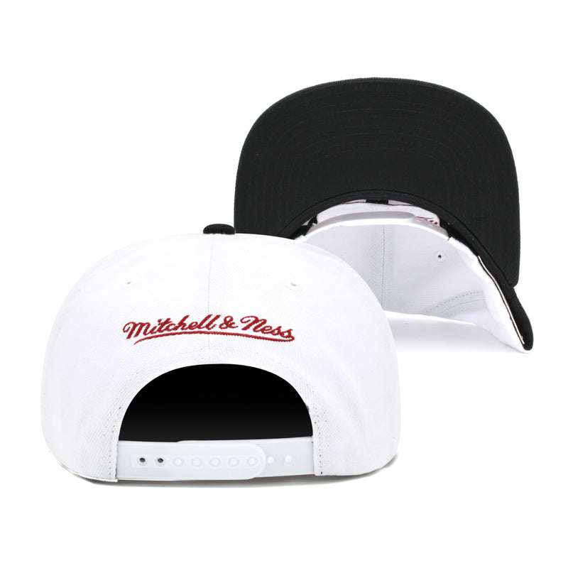 Miami Heat Mitchell & Ness Core Basic Snapback Hat White/Black