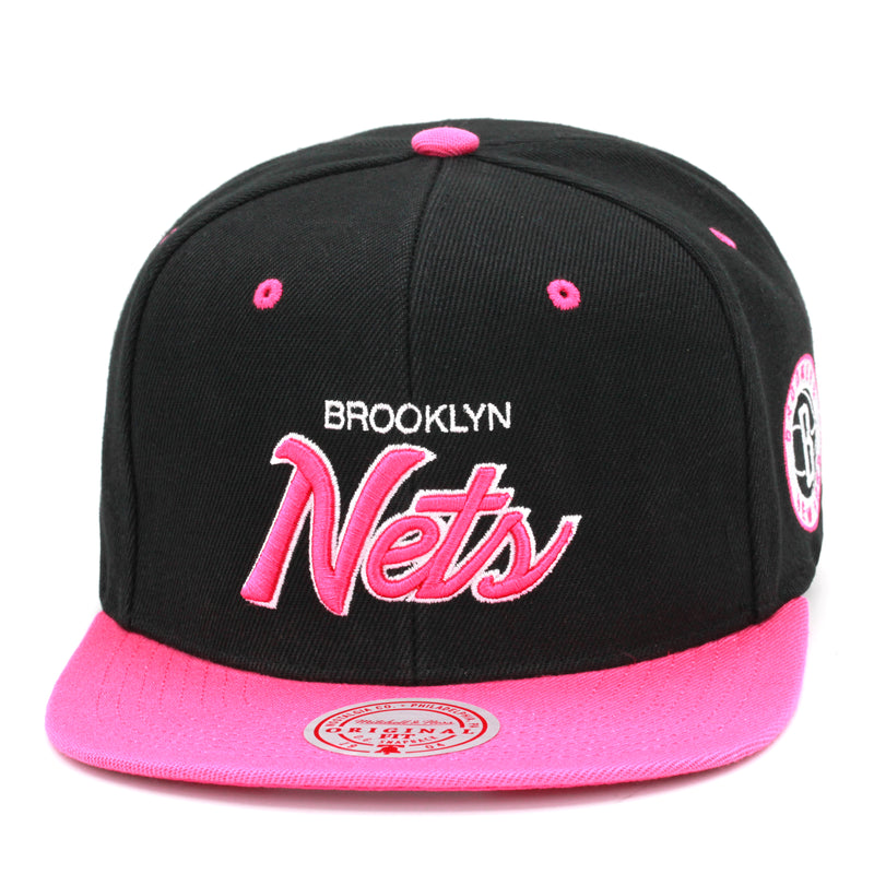 Brooklyn Nets Mitchell & Ness Sweetheart Script Snapback Hat Black/Pink
