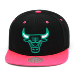 Chicago Bulls Mitchell & Ness Snapback Hat Black/Pink/Turquoise