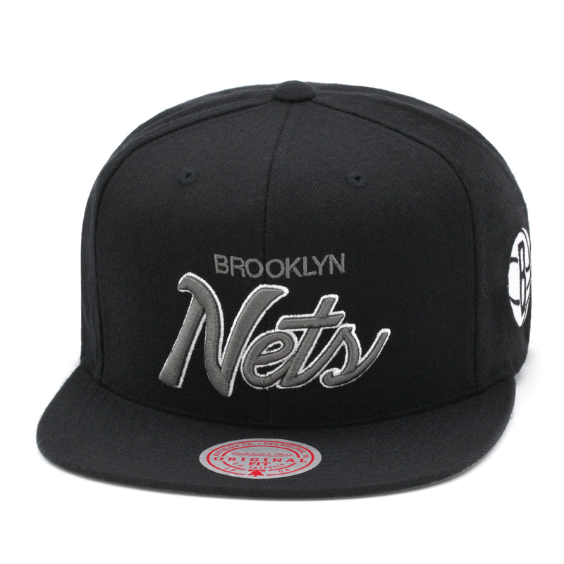 Brooklyn Nets Mitchell & Ness Snapback Hat Black/Dark Grey/Script