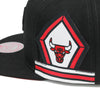 Chicago Bulls Jersey Short Mitchell & Ness Snapback Hat Black/Red
